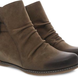 Dansko Lia Mushroom Burnished Nubuck size 42 NWOT